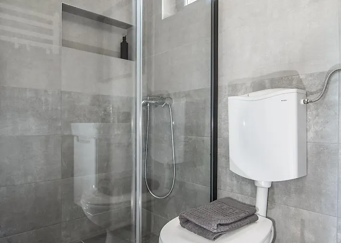 Black Emerald - Дом отдыха